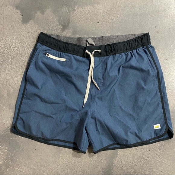 Vuori Banks Short 5" Sz XL Mens - Picture 4 of 8